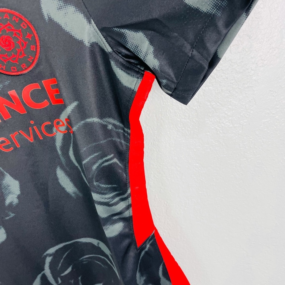NWT NIKE FITTED PORTLAND THORNS WOMENS SOCCER LEAGUE JERSEY - Picture 6 of 8